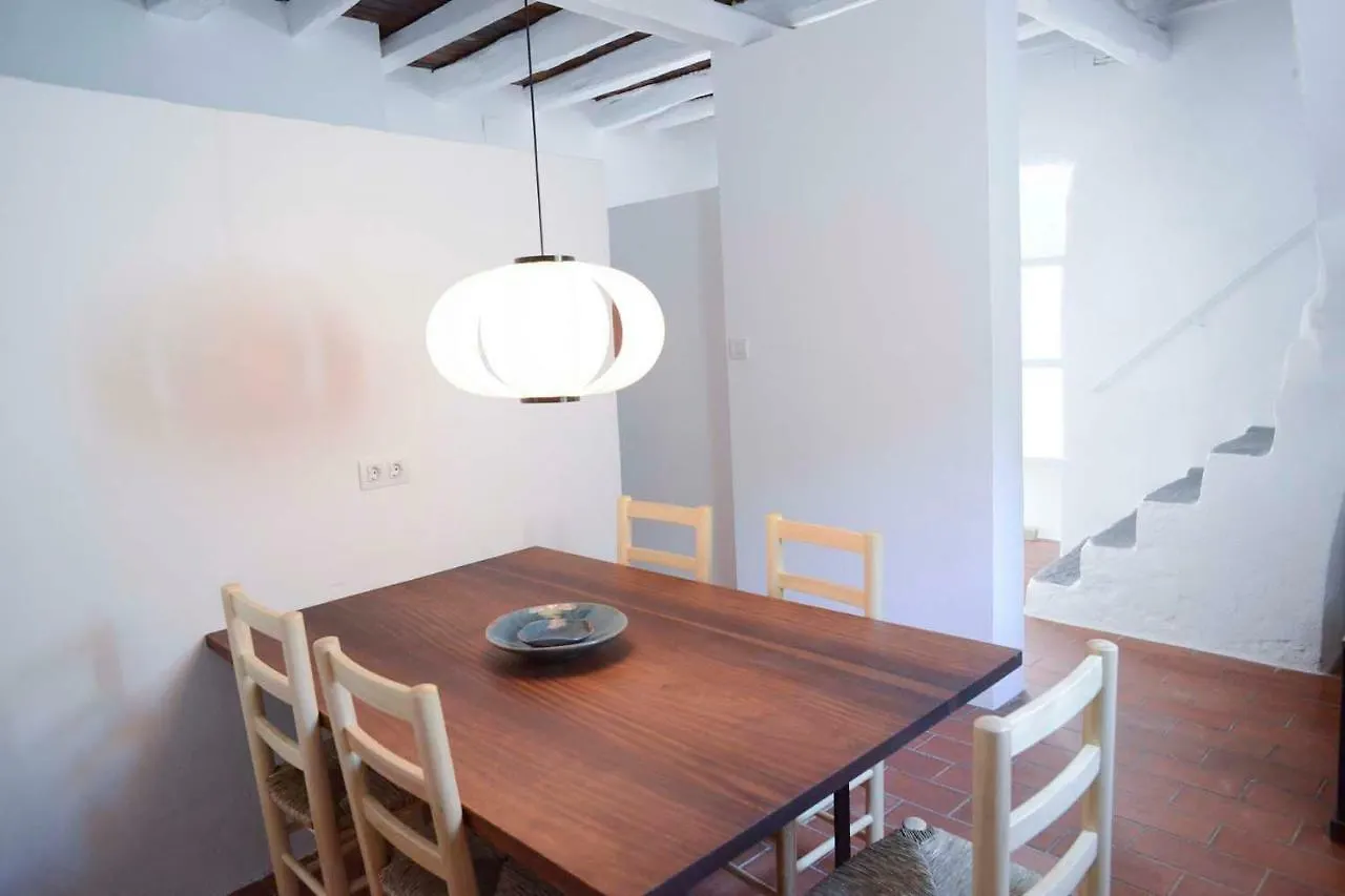 Cozy Townhouse In The Heart Of Cadaques By By Ja Coderch Villa 0*,